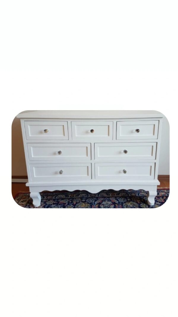 V8 7 Drawer vanity