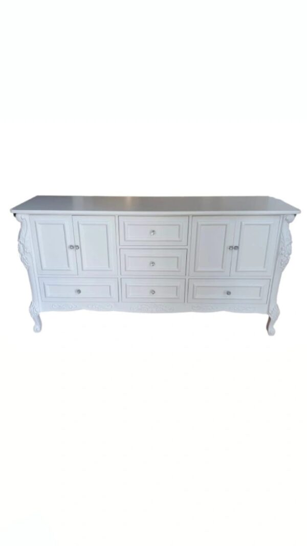V18 2 Door / 6 Drawer & carved legs
