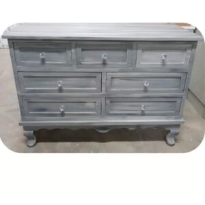 V21 7 Drawers - carved legs